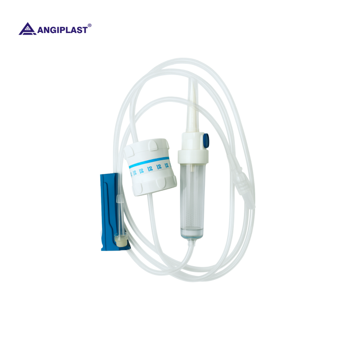 IV Set with Precision Flow Controller